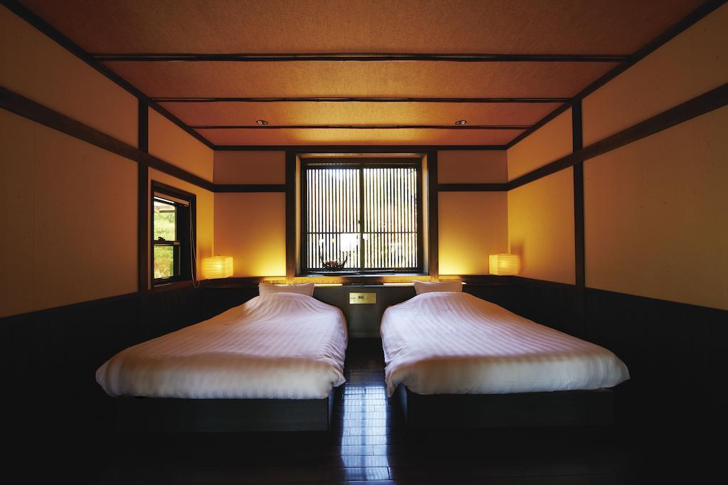 Bettei Soan Hotel Minamiaso Bagian luar foto